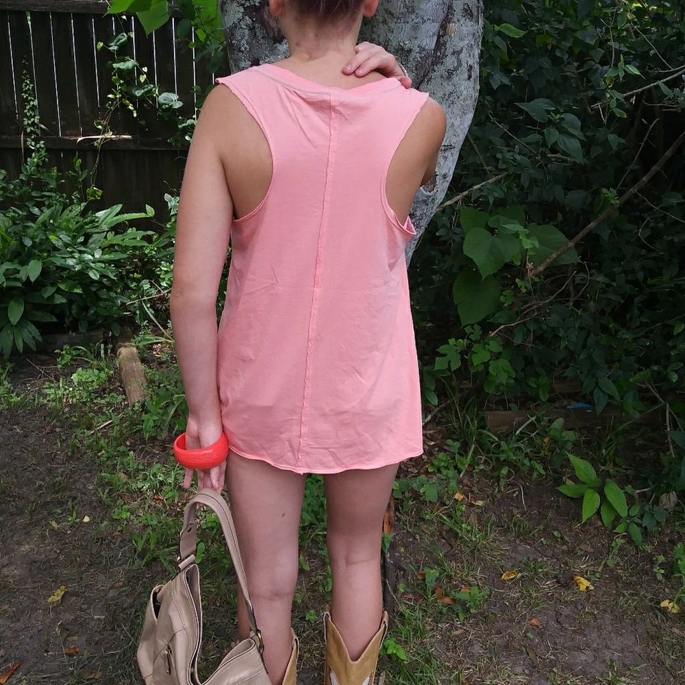🌺HP🎉 Miss Me Jeans Fleur De Lis Hi-Low Tank Top - Picture 4 of 6
